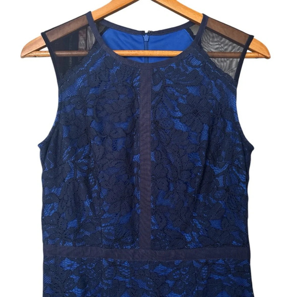 MAGGY LONDON Lace Overlay Dress. Size 8 - Picture 5 of 8